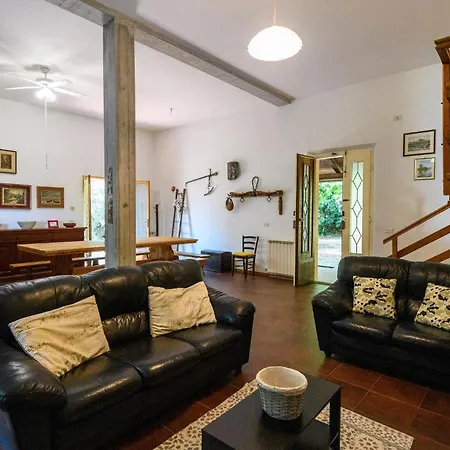 Σπίτι διακοπών Stunning In With Wifi